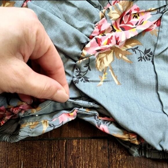 NWT Mustard Pie Floral & Gray Ruched Baby Bubble Romper - Picture 6 of 9